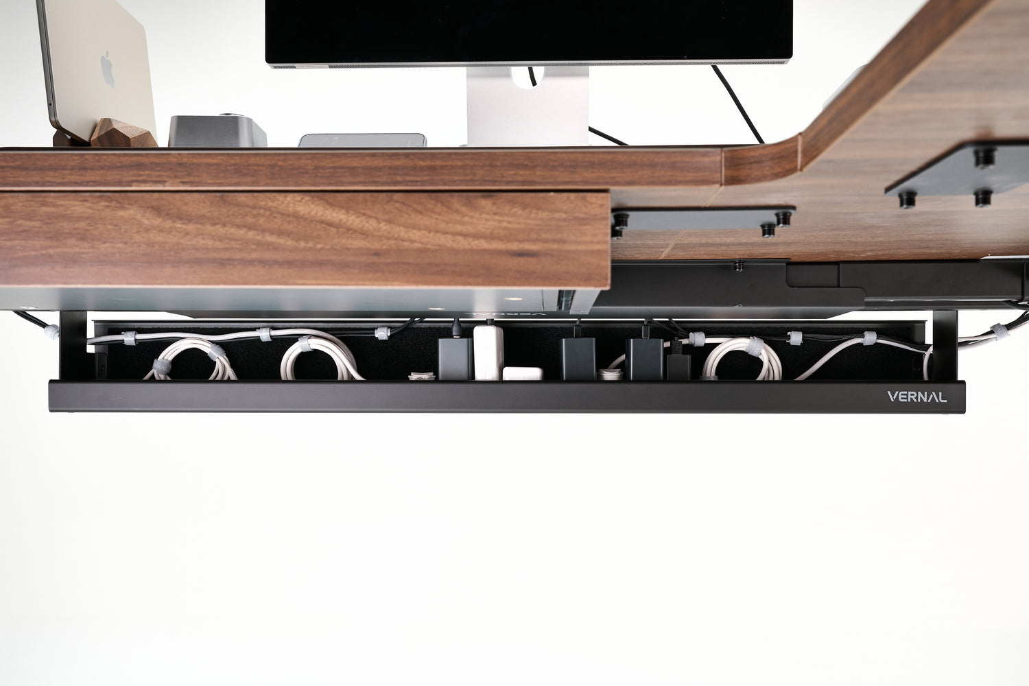 cable management tray black L3